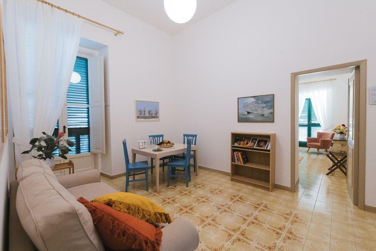 Ferienwohnung Casa De Angelis Orange & Blue Sant'Agnello Exterior foto