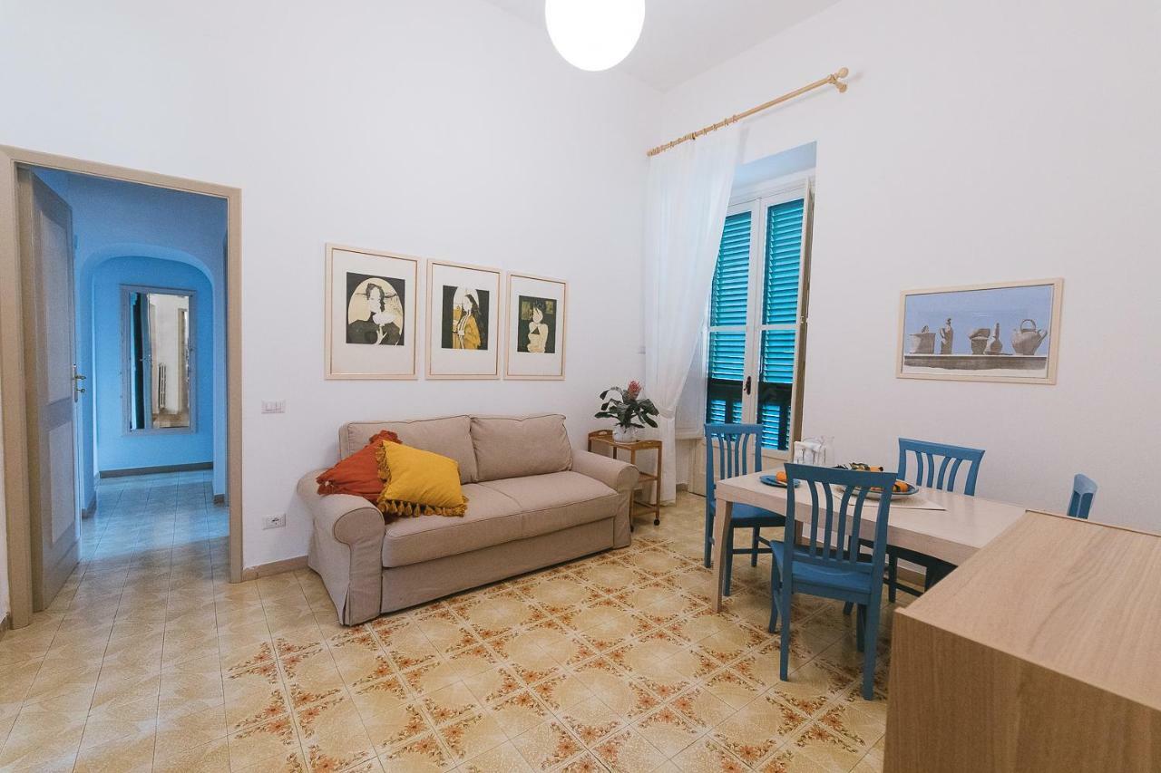 Ferienwohnung Casa De Angelis Orange & Blue Sant'Agnello Exterior foto