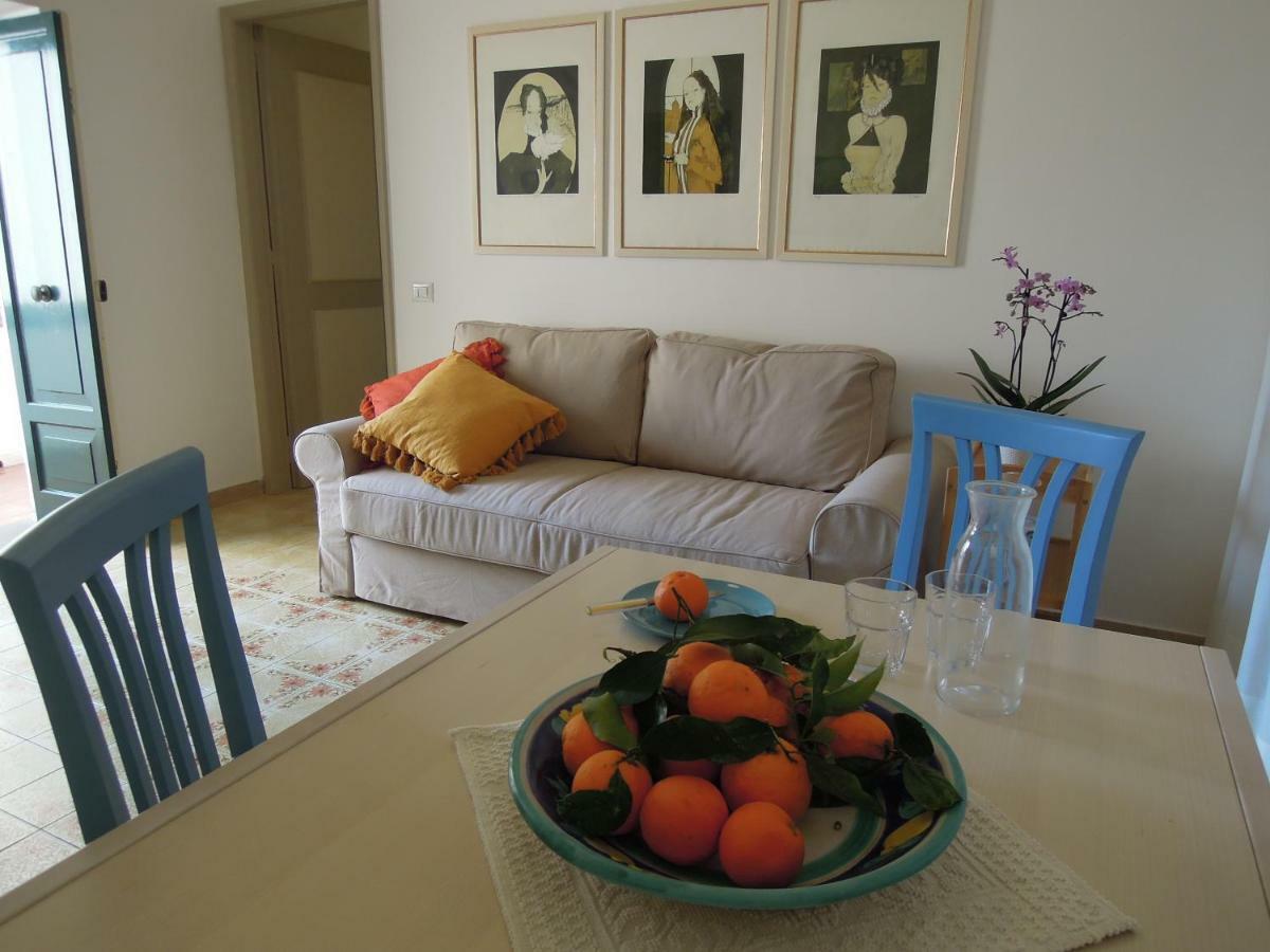 Ferienwohnung Casa De Angelis Orange & Blue Sant'Agnello Exterior foto
